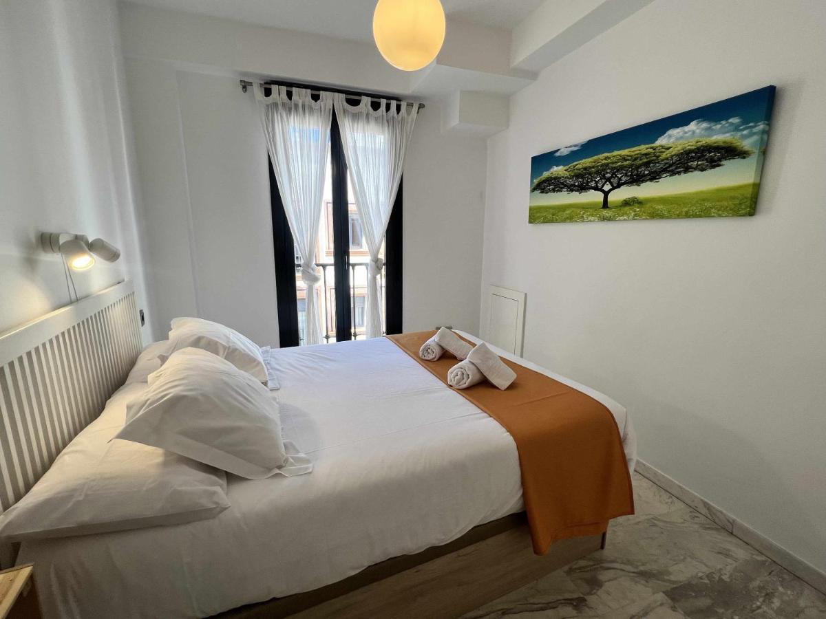 Atico San Bernardo Terraza Y Parking Incluido Lägenhet Sevilla Exteriör bild
